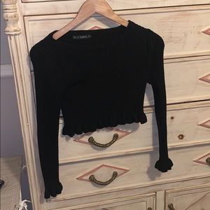 Zaful ruffles sweater crop top